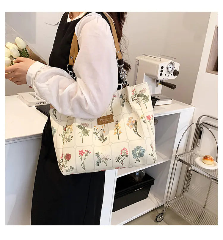Tote bags